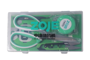 CAJA CON ACCESORIOS DE COSTURA