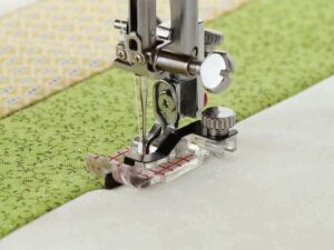 PRENSATELAS PARA ACOLCHADO DE VISIÓN CLARA Y GUÍAS