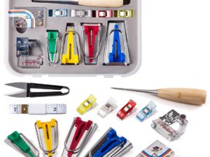 Estuche de plástico  con 5 embudos de bies